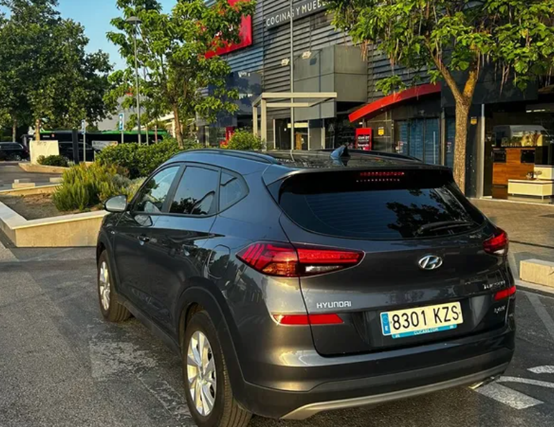 
								Hyundai Tucson 2019 full									