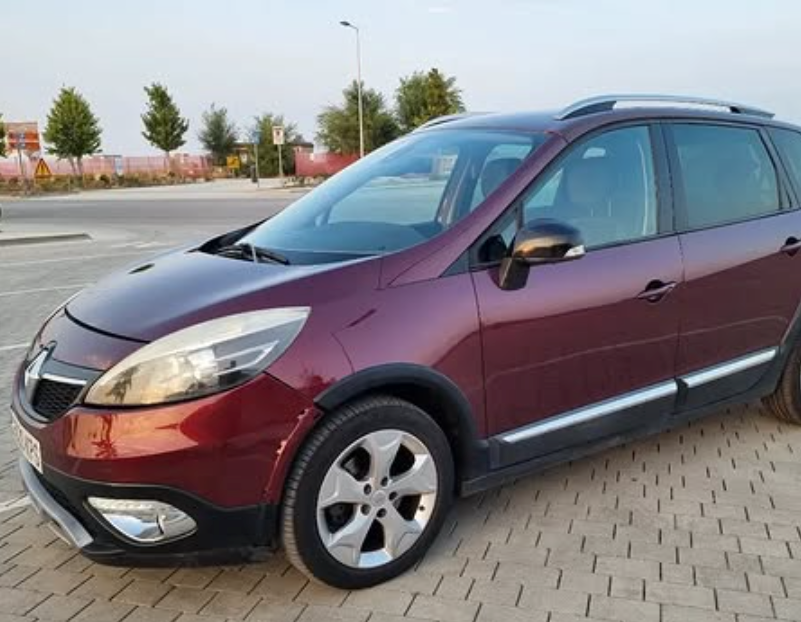 
								Renault Scenic Dci Bose 2015 full									