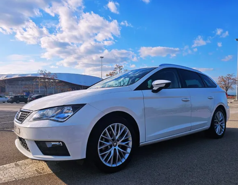 
								Seat León TGI 130 2019 full									
